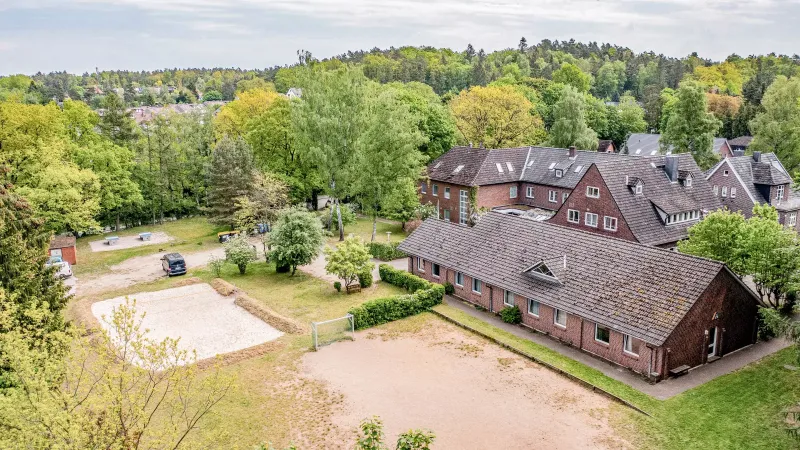 Die Jugendherberge von oben