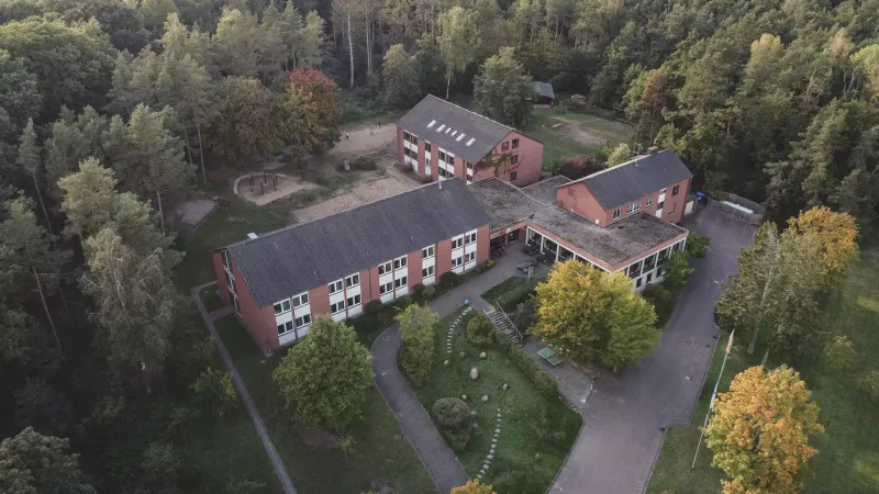 Die Jugendherberge von oben